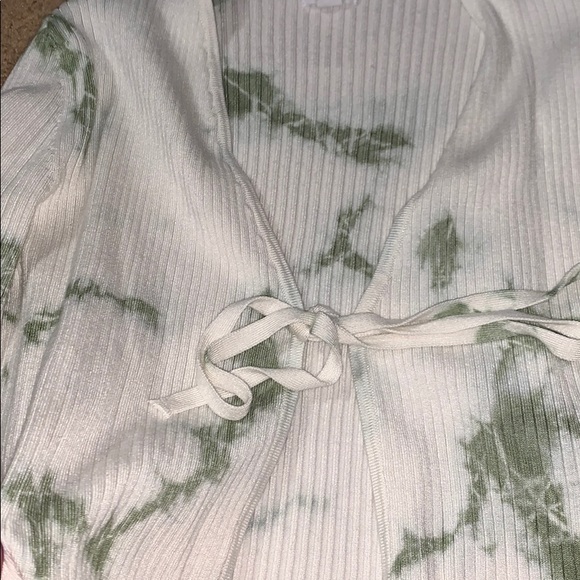 Long sleeve summer top - Picture 3 of 4